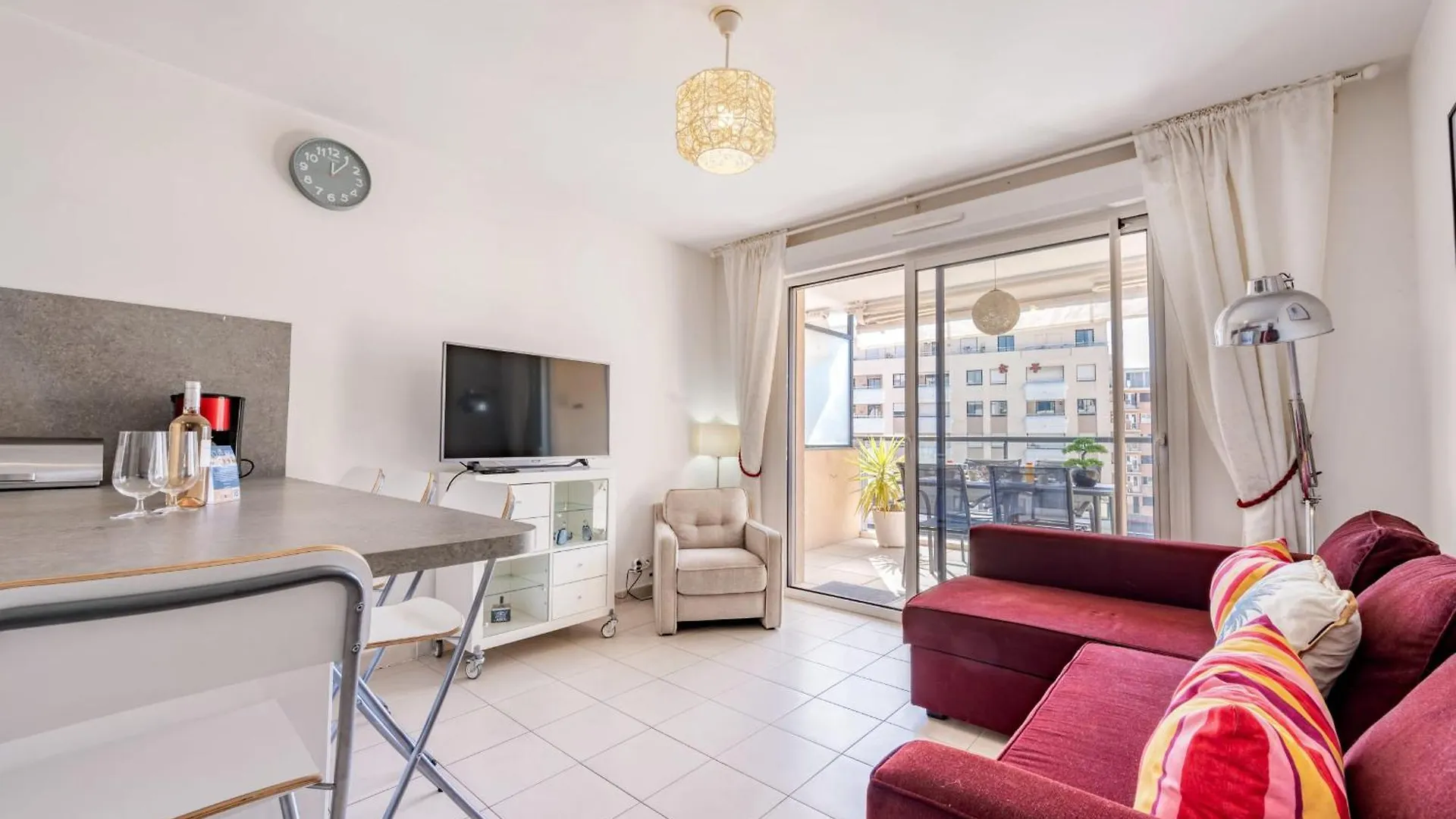L'Eden Square Apartment For 4 By Sunset Antibes France
